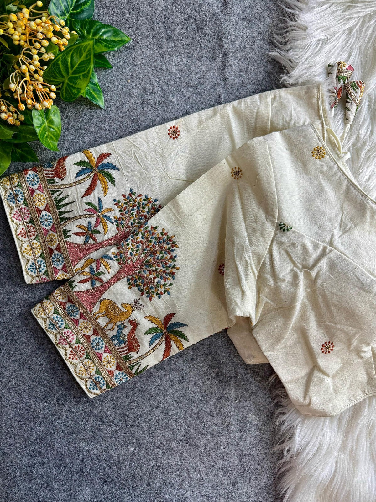 Pure Khadi cotton V neck Thread coding with Embroidered work Padded White blouse