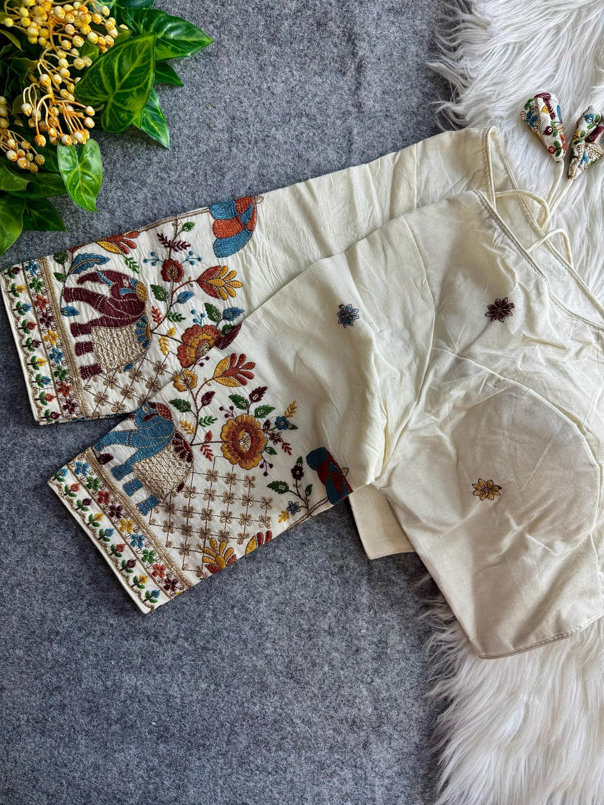 Pure Khadi cotton V neck Thread coding with Embroidered work Padded White blouse