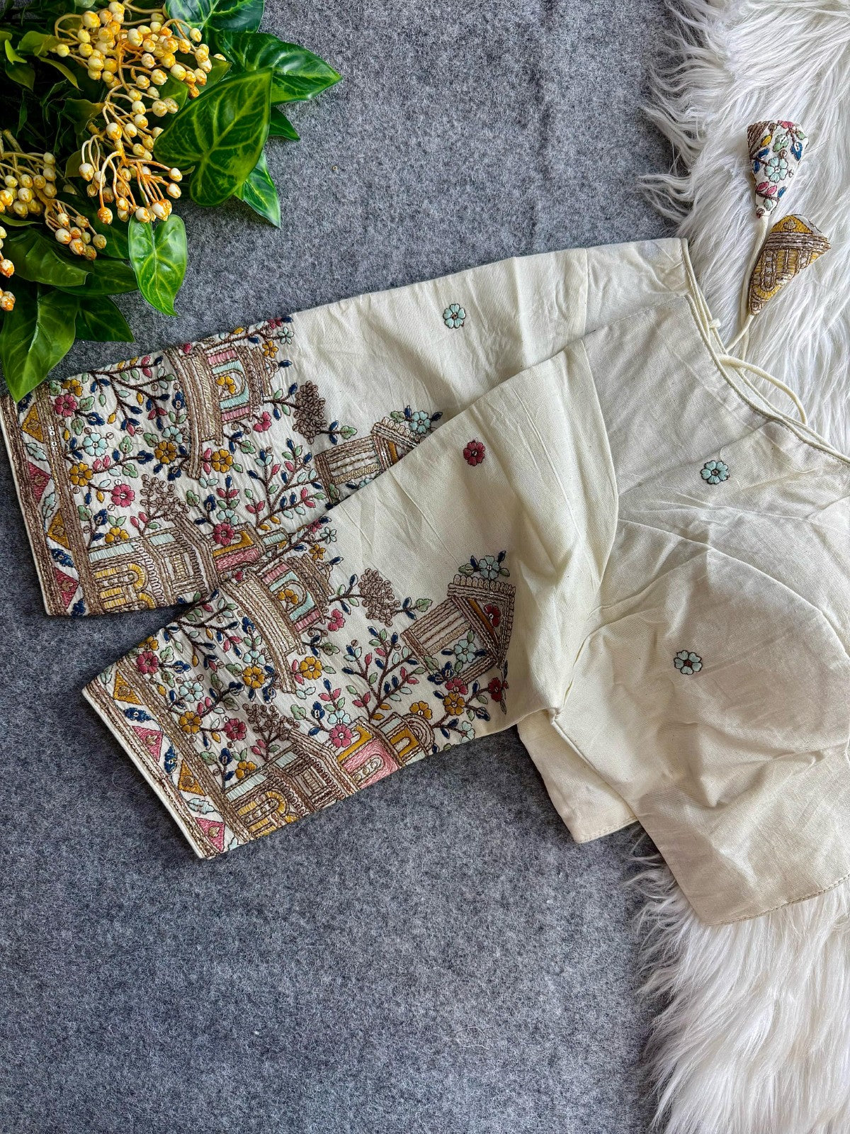 Pure Khadi cotton V neck Thread coding with Embroidered work Padded White blouse