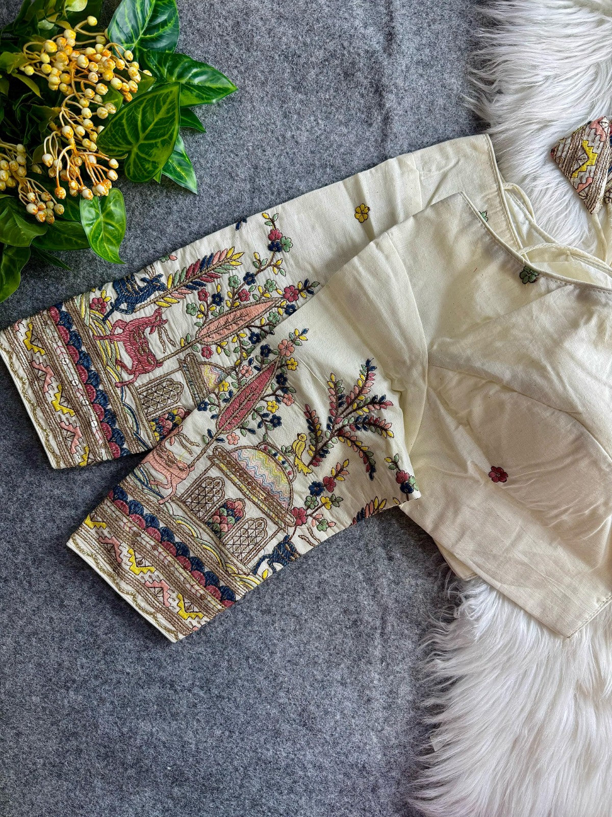 Pure Khadi cotton V neck Thread coding with Embroidered work Padded White blouse