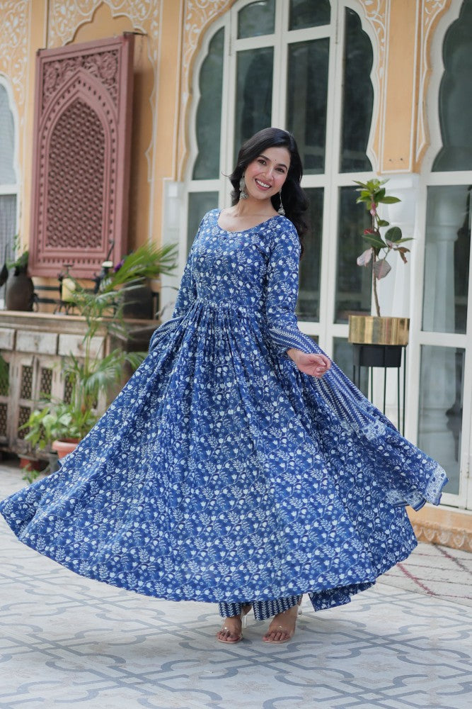 Readymade Anarkali Kurta Set for Women Cotton Fabric with Printed Design