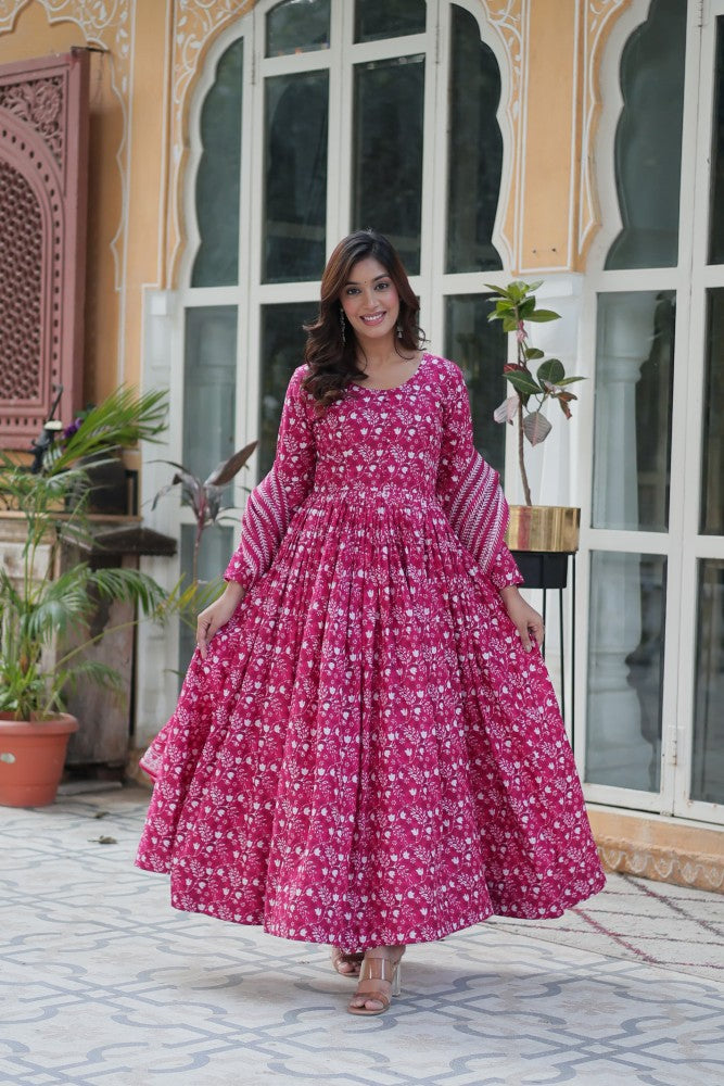 Readymade Anarkali Kurta Set for Women Cotton Fabric with Printed Design