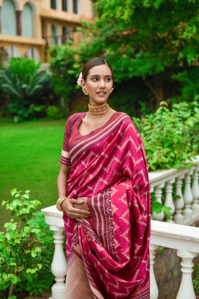 Women's wear saree Soft raw silk fabric Tone to tone weaving saree with contrast woven pallu